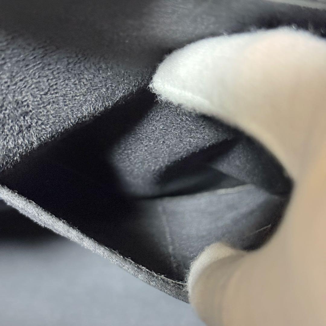 クラッチバッグのみ