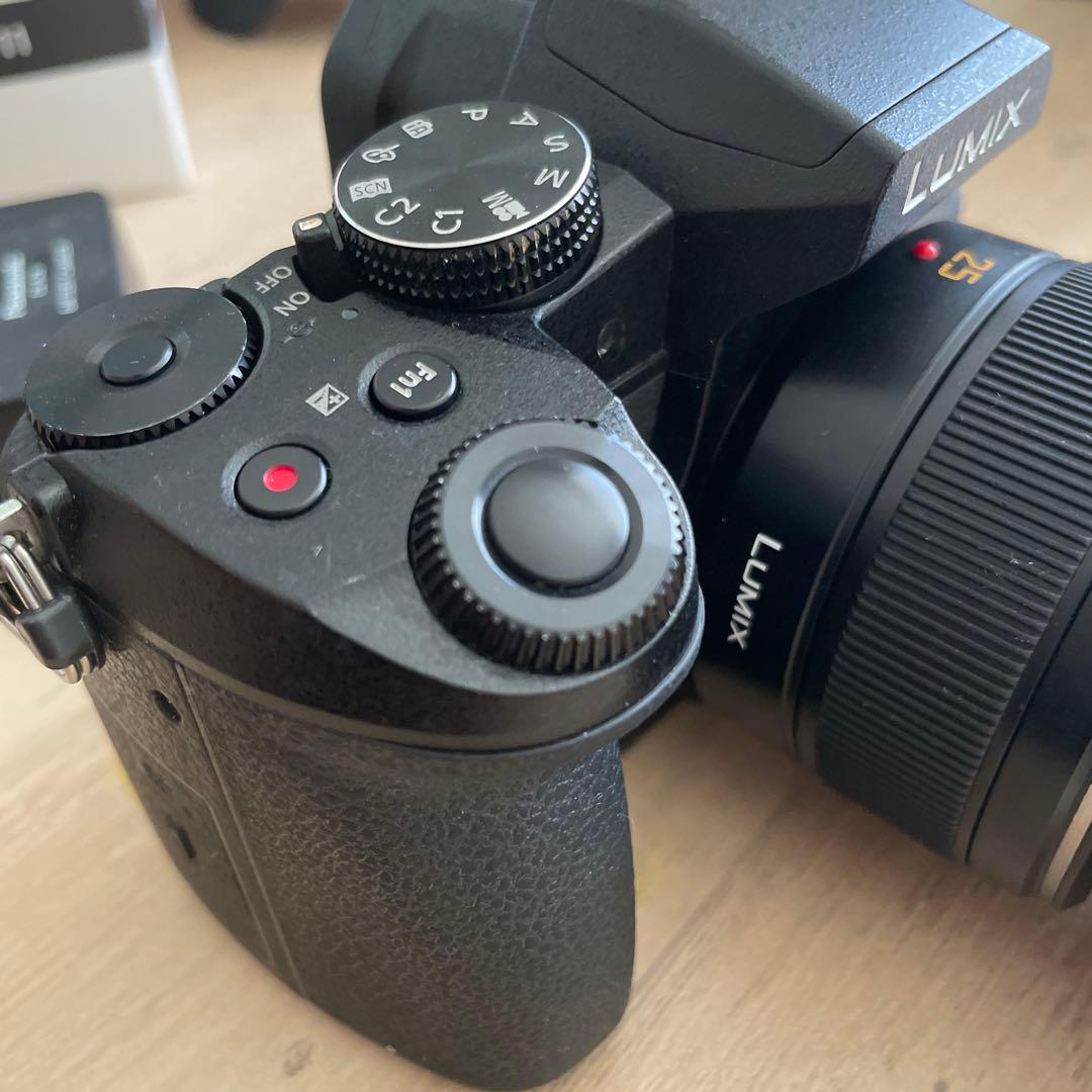 デジタルカメラ Panasonic LUMIX G8M