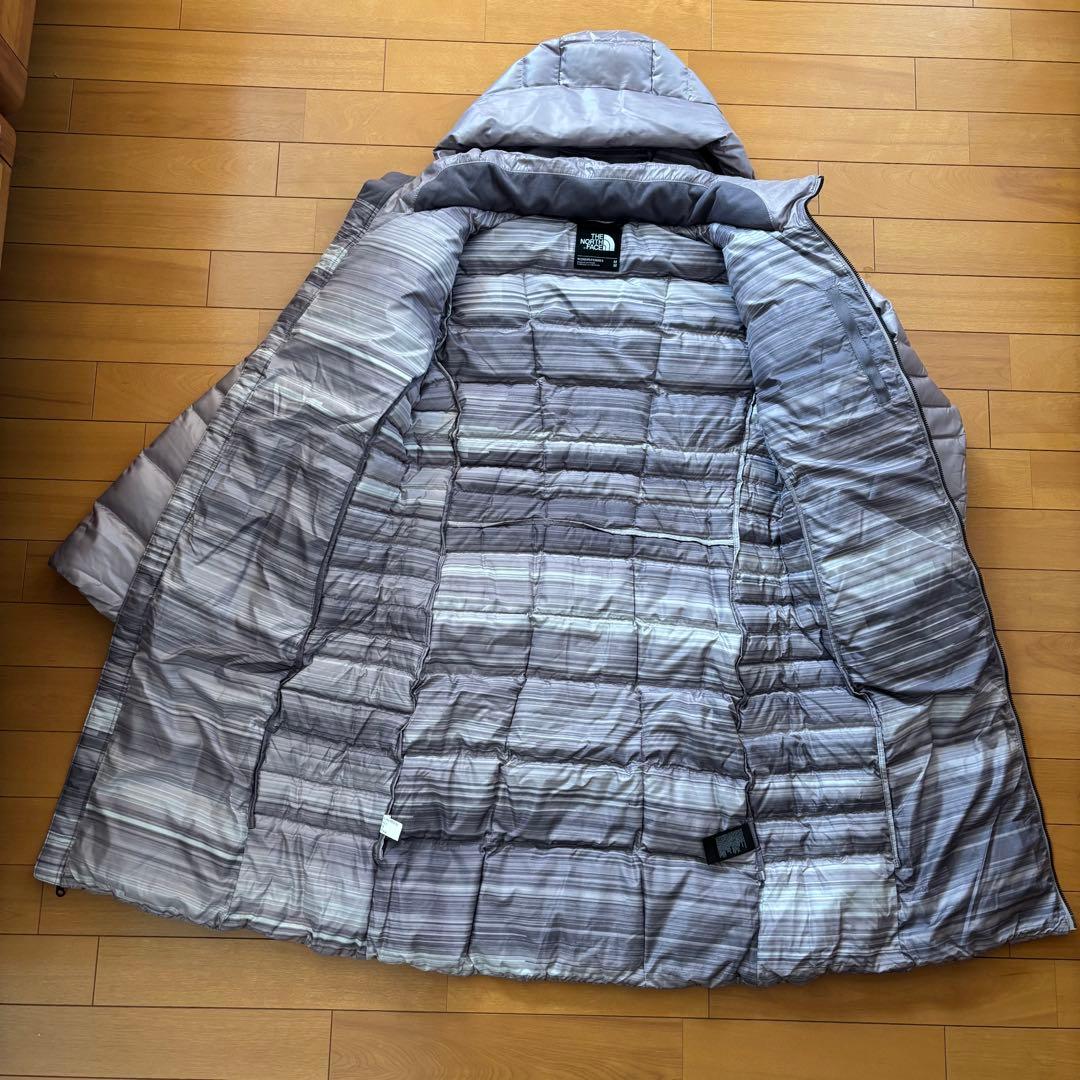 美品！ザノースフェイス フード付きダウンジャケット グレー