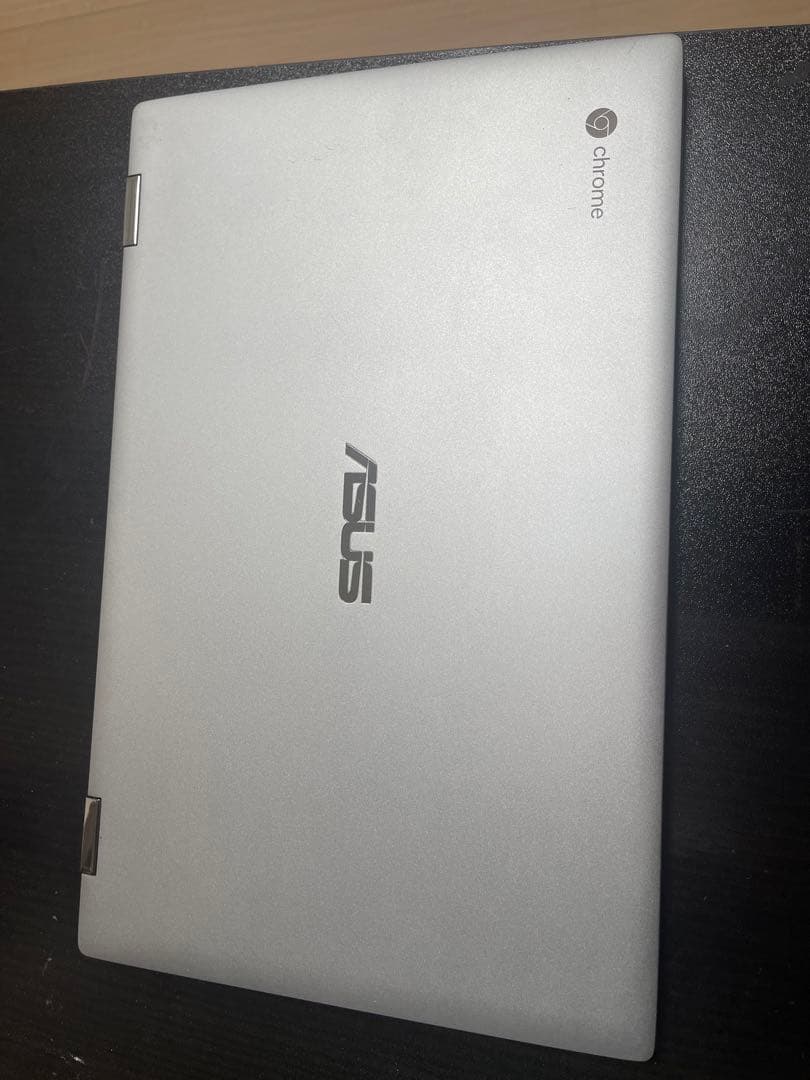 ASUS Chromebook シルバー