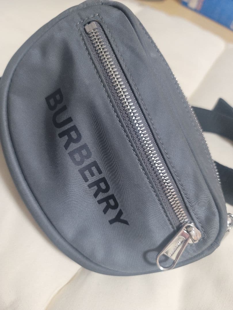 ★美品★バーバリーCANNON ナイロンショルダーバッグ