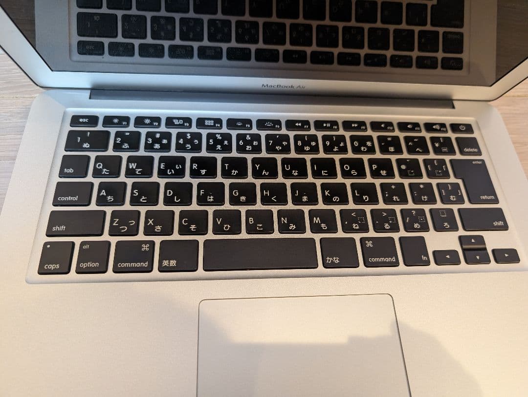MacBook Air Early 2015 13inc 初期化済 起動時？