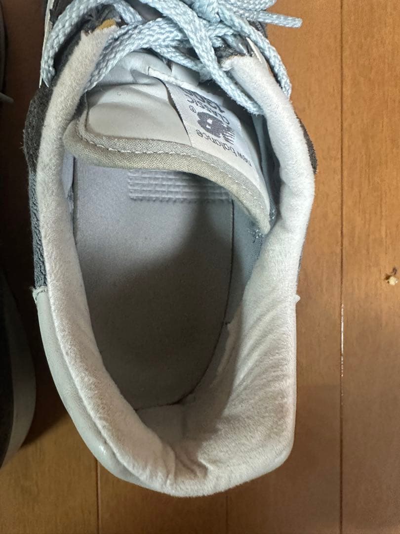 New Balance スニーカー 1300 グレー/ライトグレー