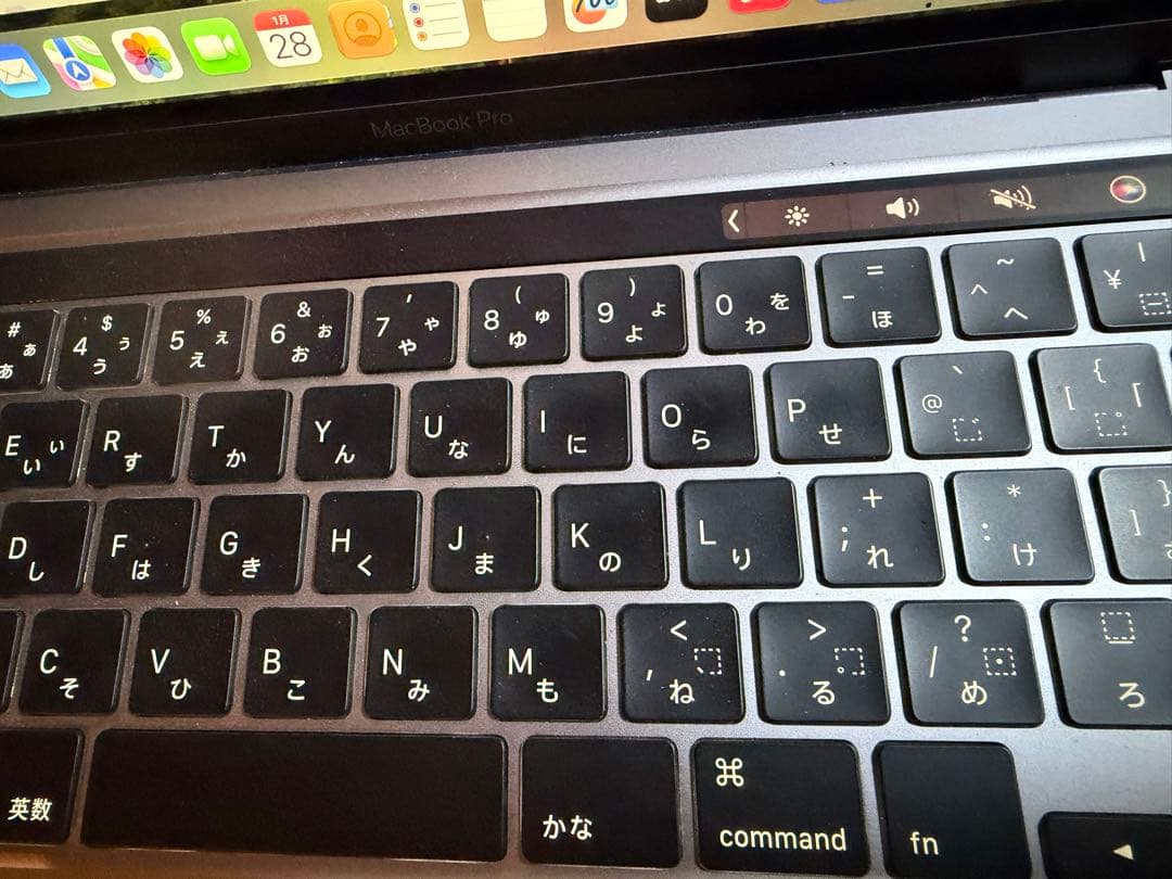 SaiMacBook Pro 13インチ 2020 i7 32GB 2TB