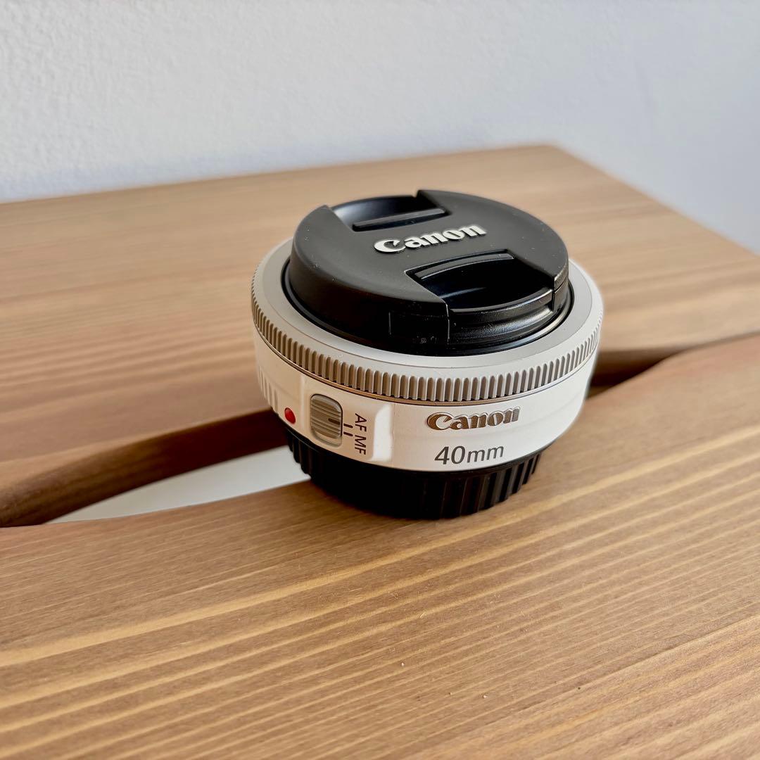 Canon EOS Kiss X7 ホワイト ズームレンズ＋40mm単焦点レンズ