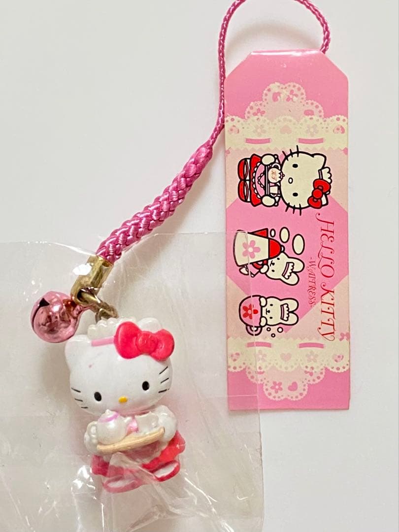 ★ご当地キティ レストラン限定 ウェイトレスバージョン 根付け★