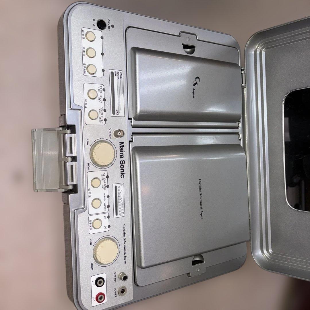 マルチソニック 美顔器 シルバー