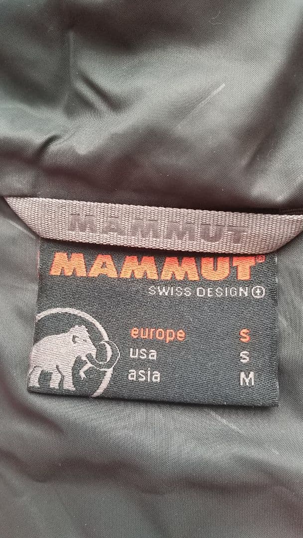 MAMMUT マムート フード付きダウンジャケット レディース レッド