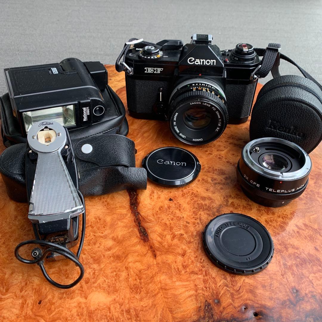 Canon EF 35mm一眼レフカメラ、その他付属品　動作未確認