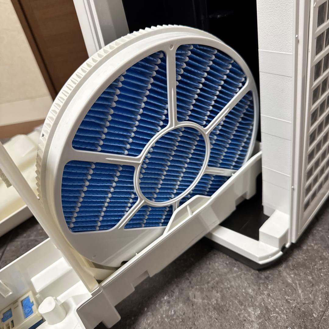 SHARP プラズマクラスター加湿空気清浄機KC-J50 2021年製