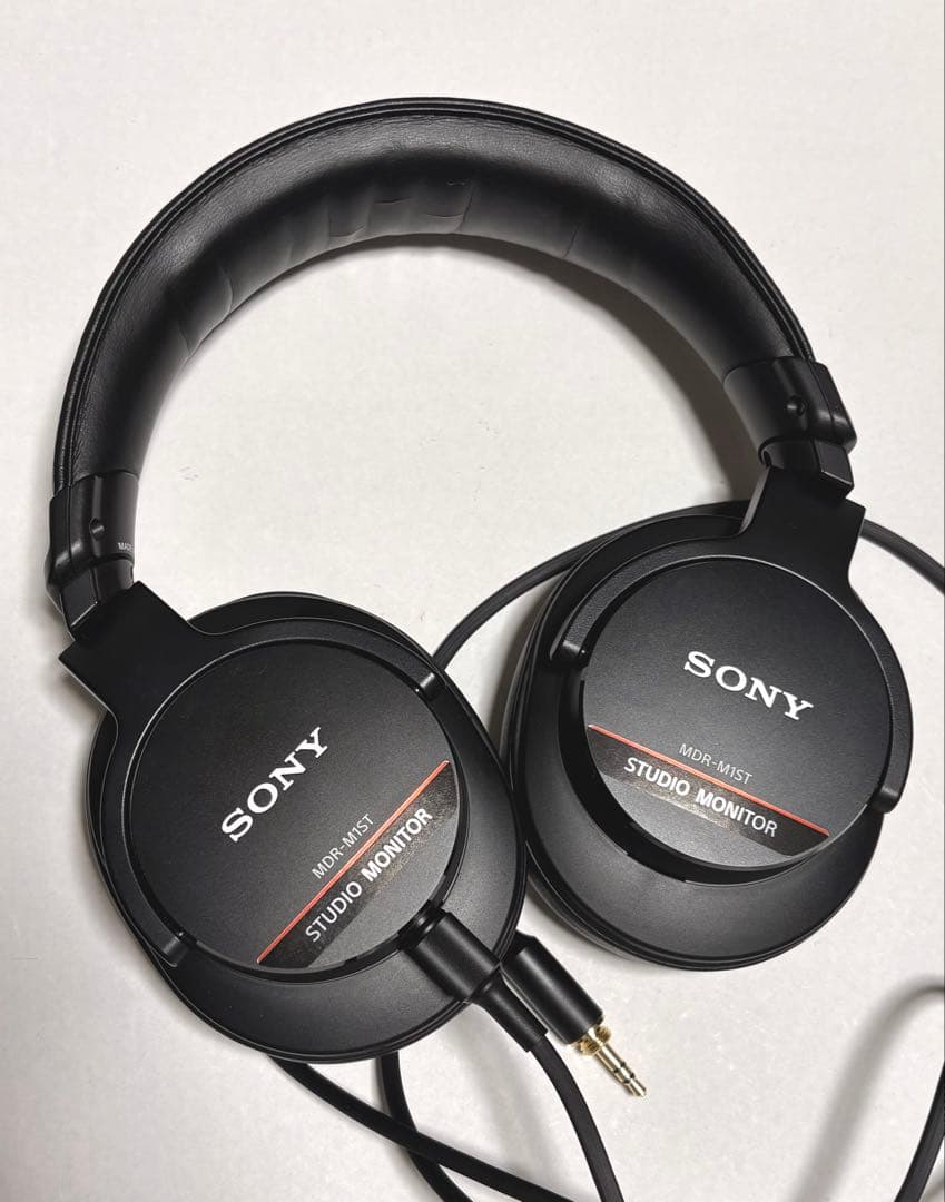 ヘッドホン SONY MDR-M1ST