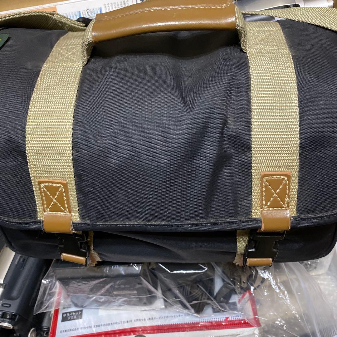 SHARP VideoHi8 ビデオカメラ VL-HL50 ①