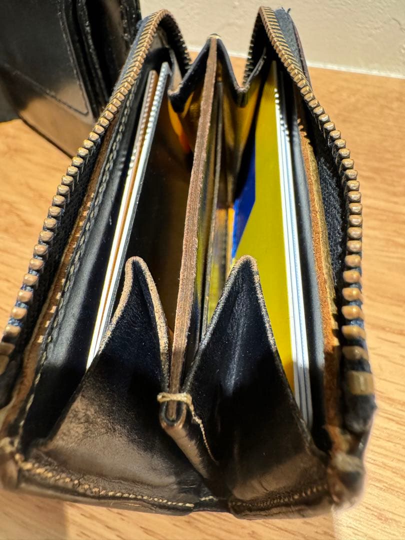 GANZO 艶あり ブラック　本革レザー ケース