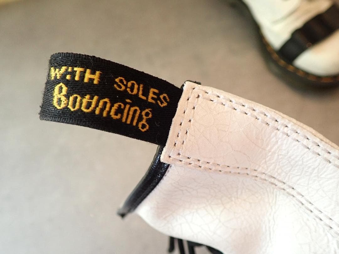 Dr. Martens ホワイト ブラック ワークブーツ 8ホール 24㎝