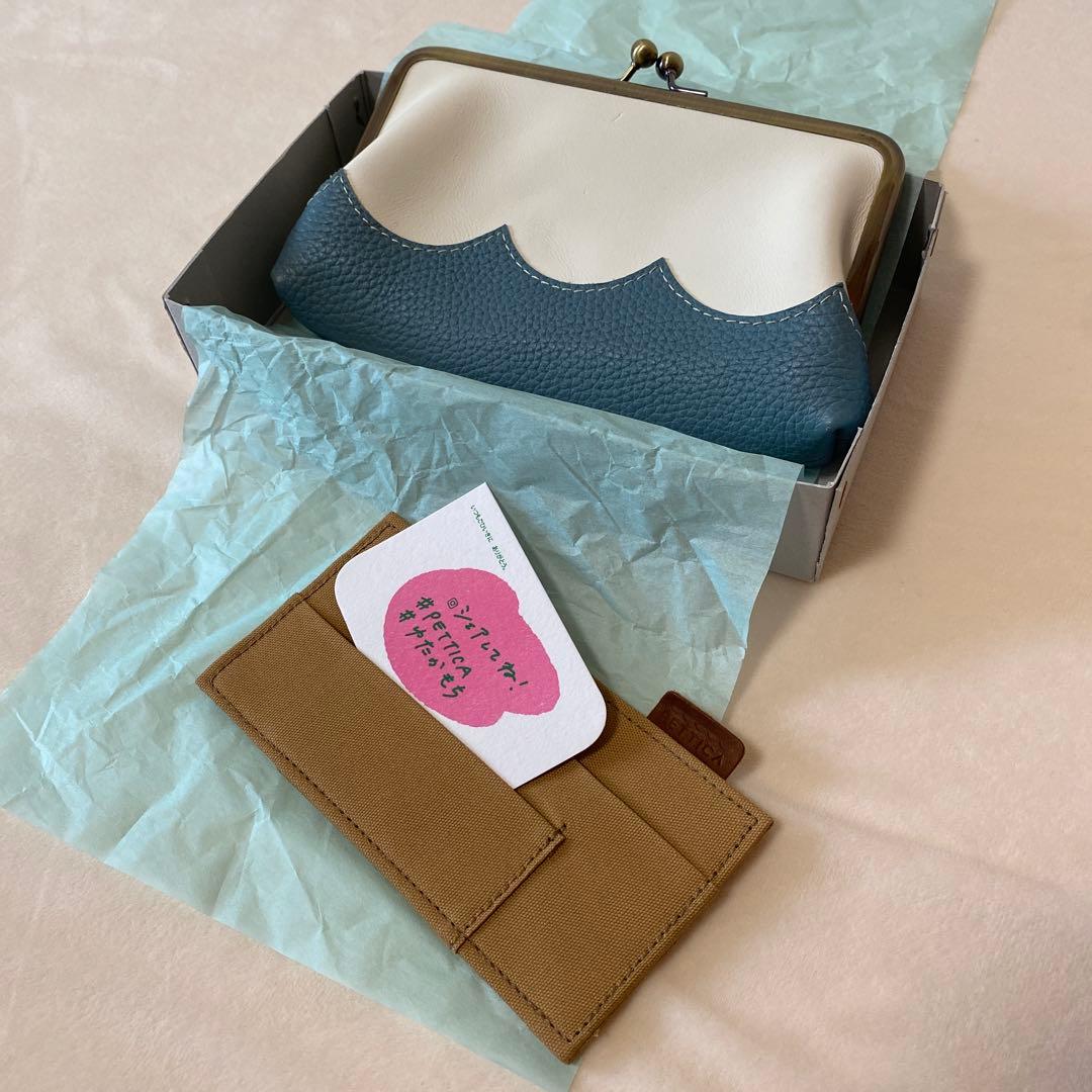 ペチカ　PETTICA 財布