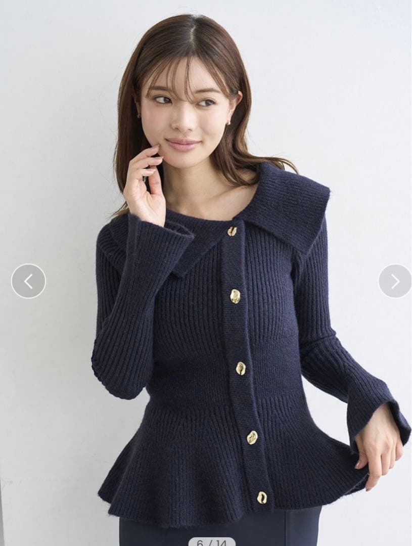 新品タグ付き⭐︎ スナイデル　ペプラムニットプルオーバー