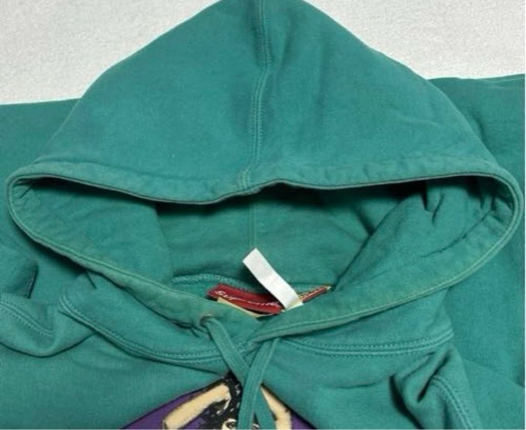 Supreme Vampirella シュプリーム　ヴァンパイア パーカー