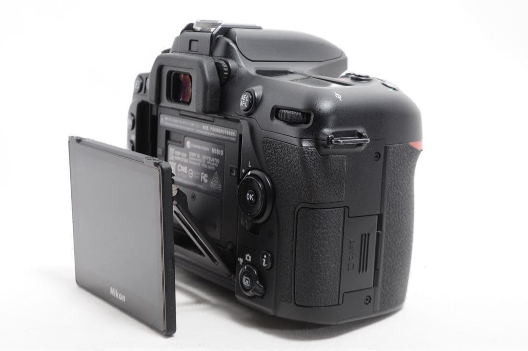 ショット少なめ❤️ Nikon D7500❤️ Wi-Fi&4K動画❤️一眼レフ