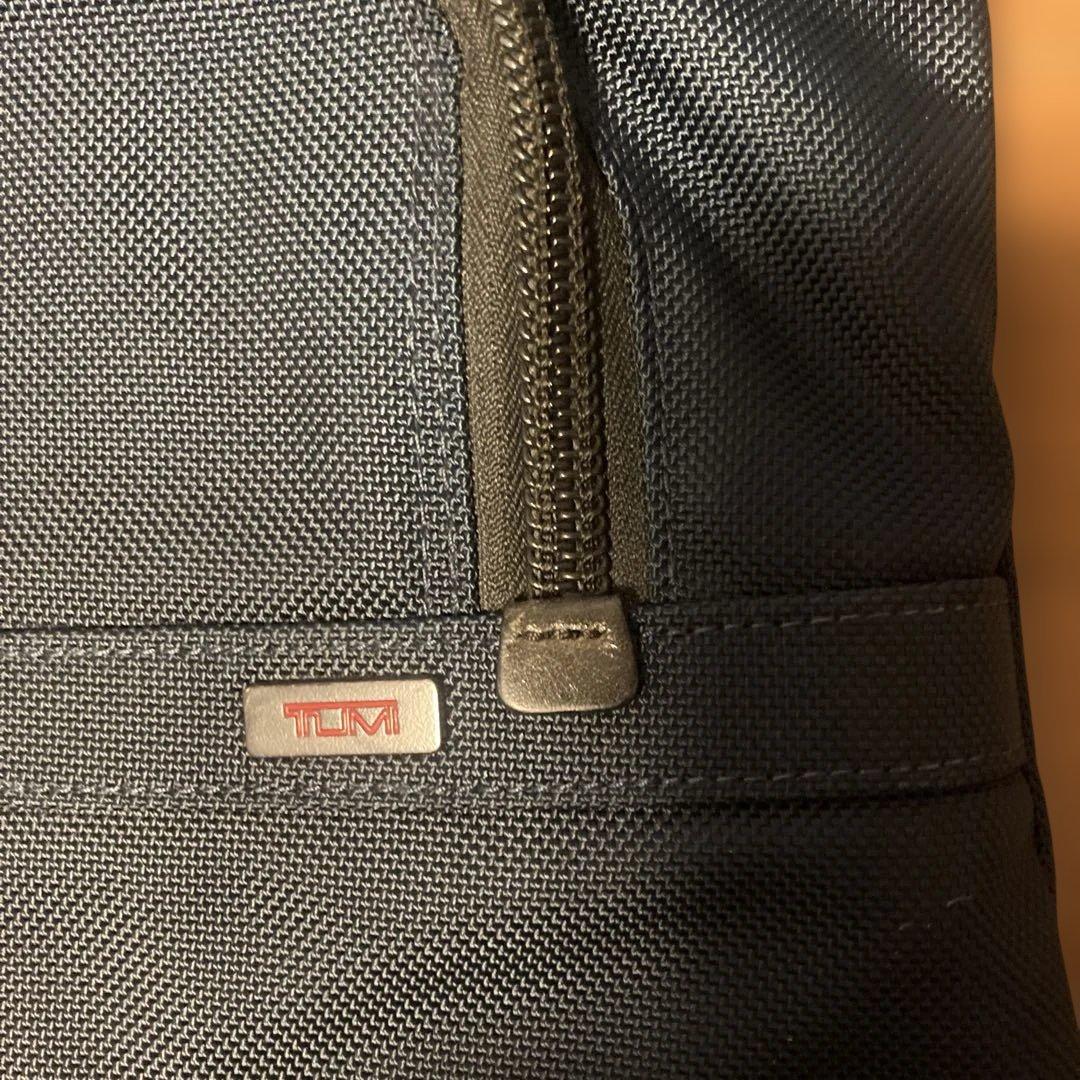 TUMI ネイビー トートバッグ