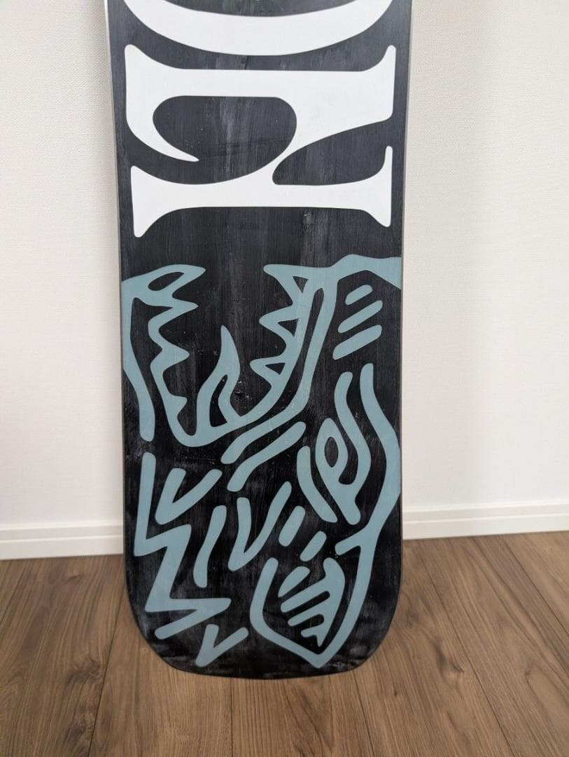 【限定品・美品】SALOMON　ASSAIN PRO スノーボード　159センチ