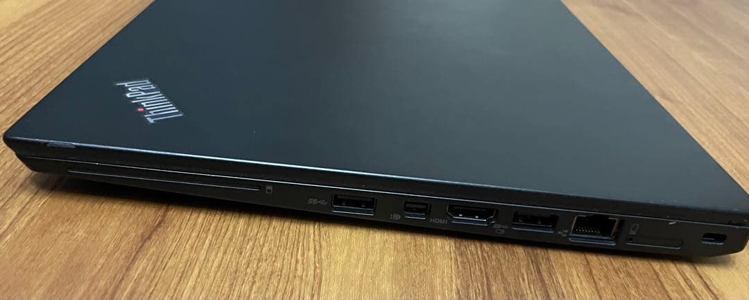 Lenovo ThinkPad T460S （Core：i7　メモリ:16GB）