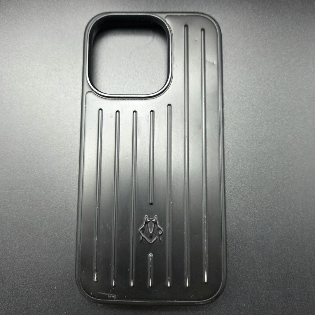 希少 リモワ iPhone 15pro スマホケース ブラック ハードケース
