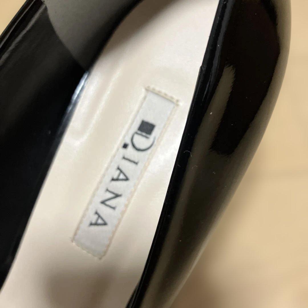 DIANA 黒 ポインテッドトゥ ハイヒール