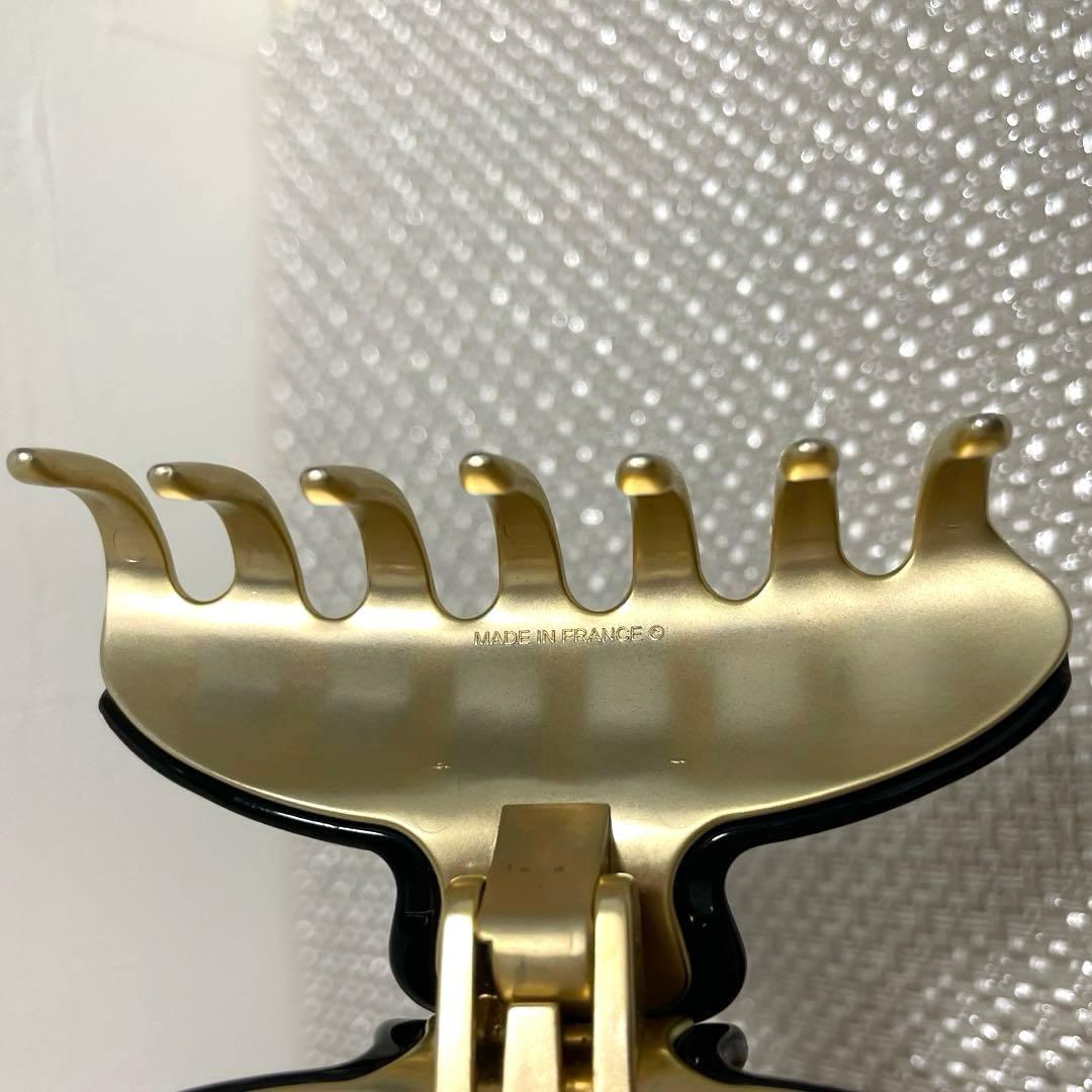 アレクサンドルドゥパリ　ヴァンドームクリップ Mサイズ　ゴールド　ブラック