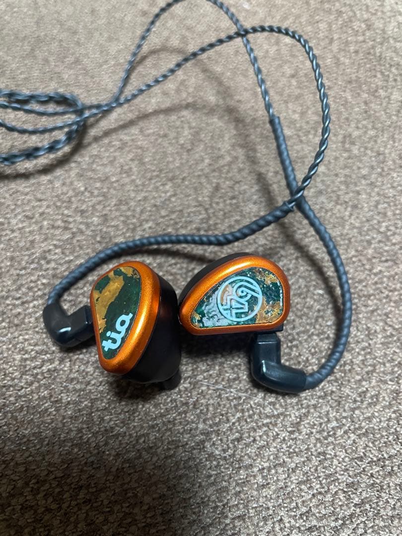 イヤホン 64audio tia forte