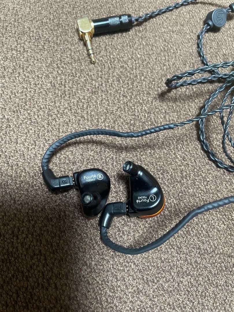 イヤホン 64audio tia forte