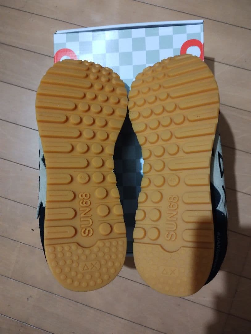 SUN68 スニーカー ベージュ/ブラック EU45 未使用