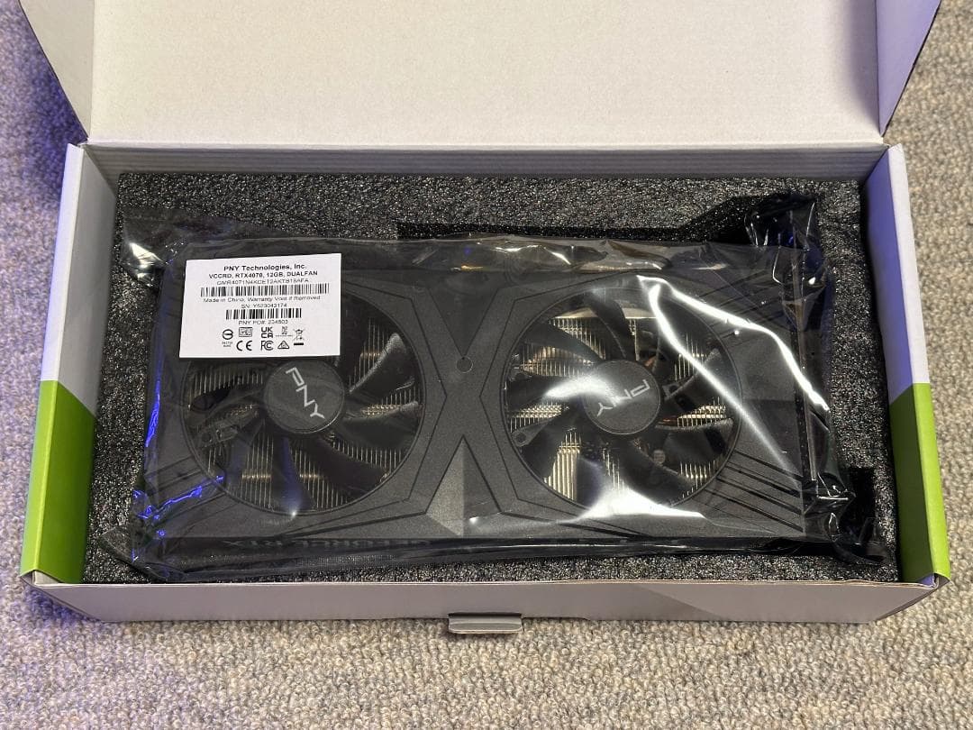 グラフィックボード・グラボ・ビデオカード PNY GeForce RTX4070 VERTO DUAL FAN