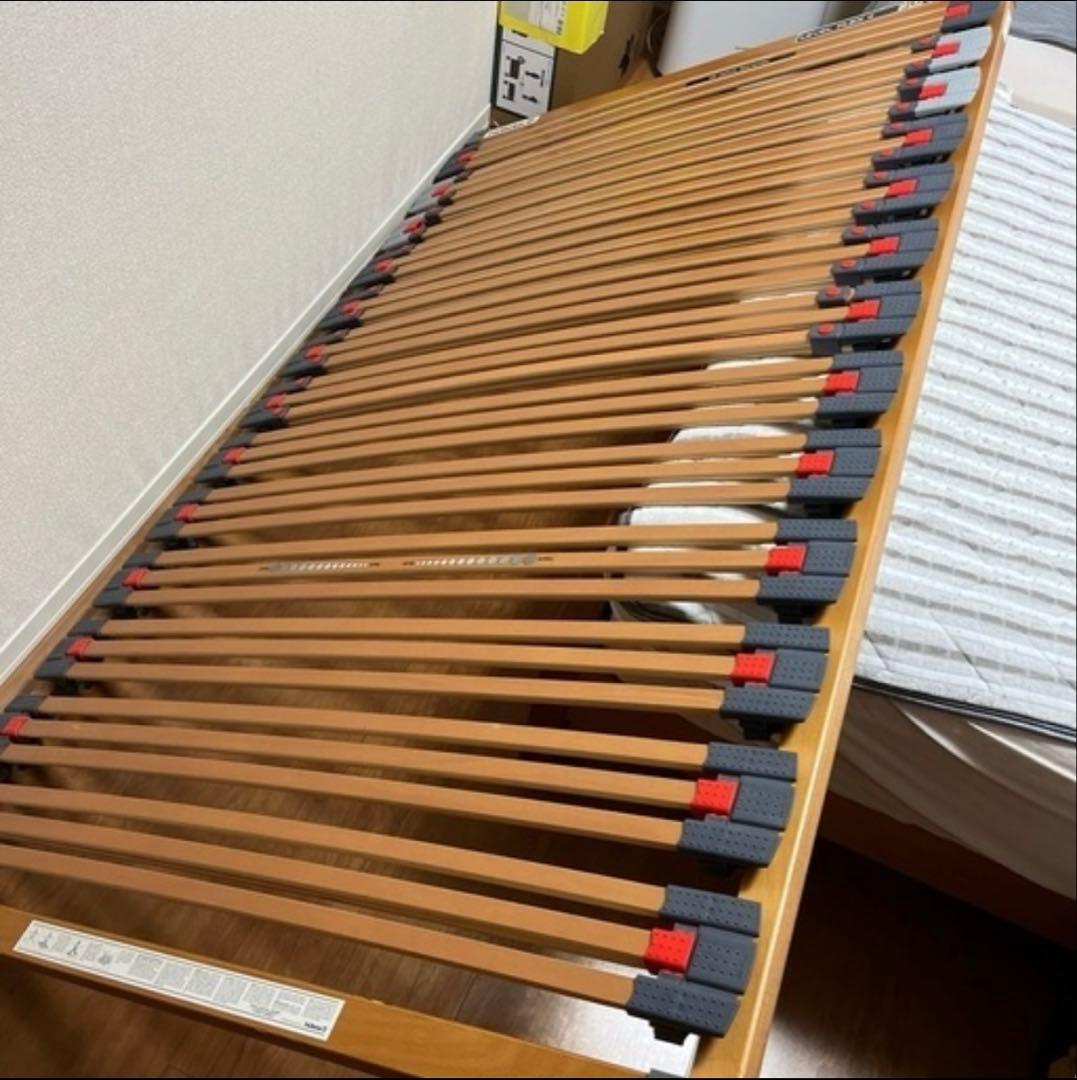 カリモク製ベッド　ウッドベース　セミダブル