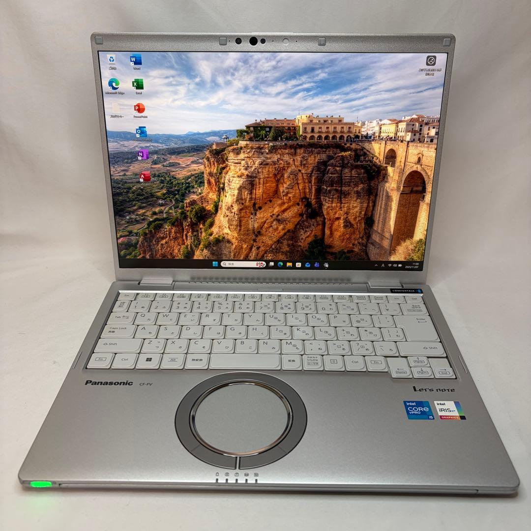 美品 CF-FV1 RDAKS 第11世代 i5 16GB 256GB オフィス