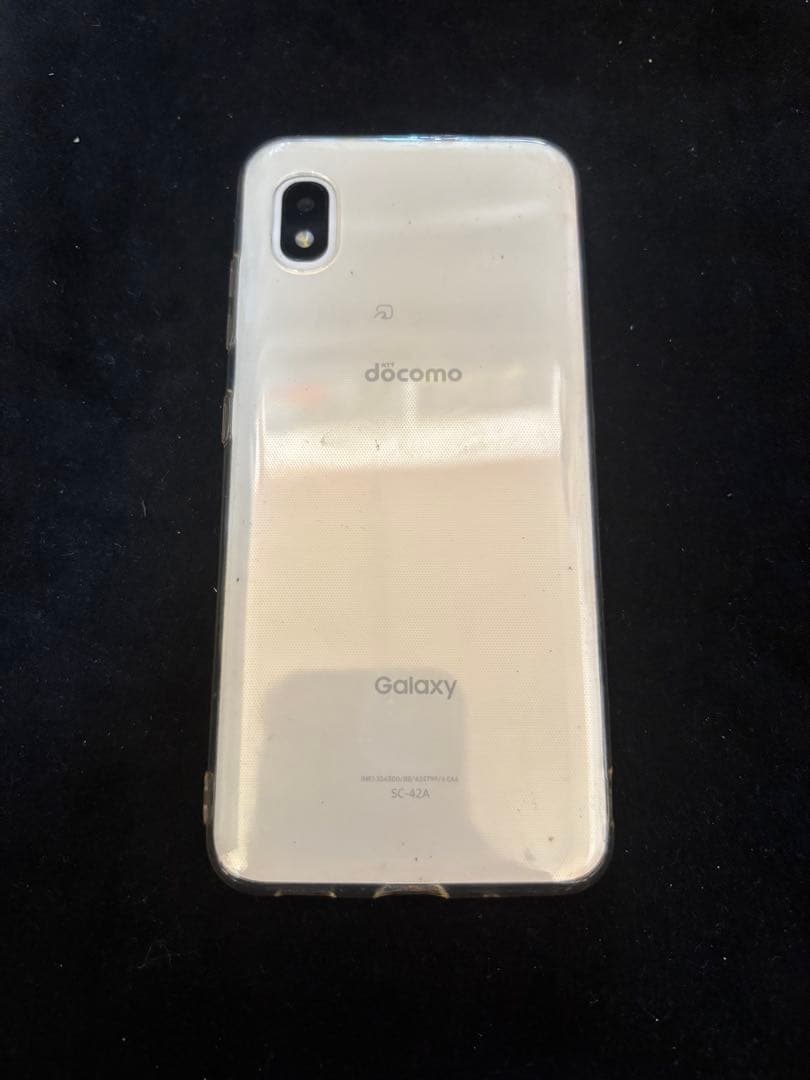 Galaxy A21ホワイト 透明ケース＆保護フィルム付き