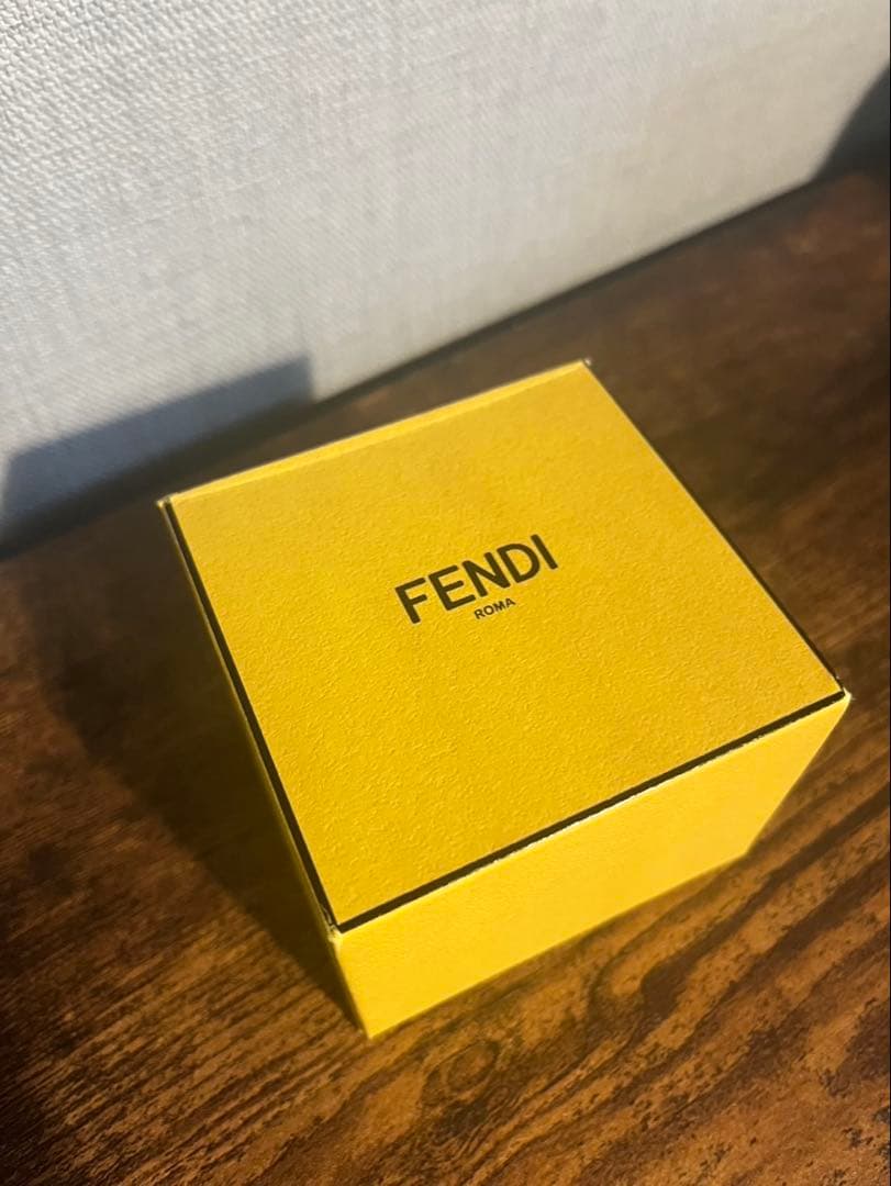 AMEFendi オーロック ピアス ゴールド