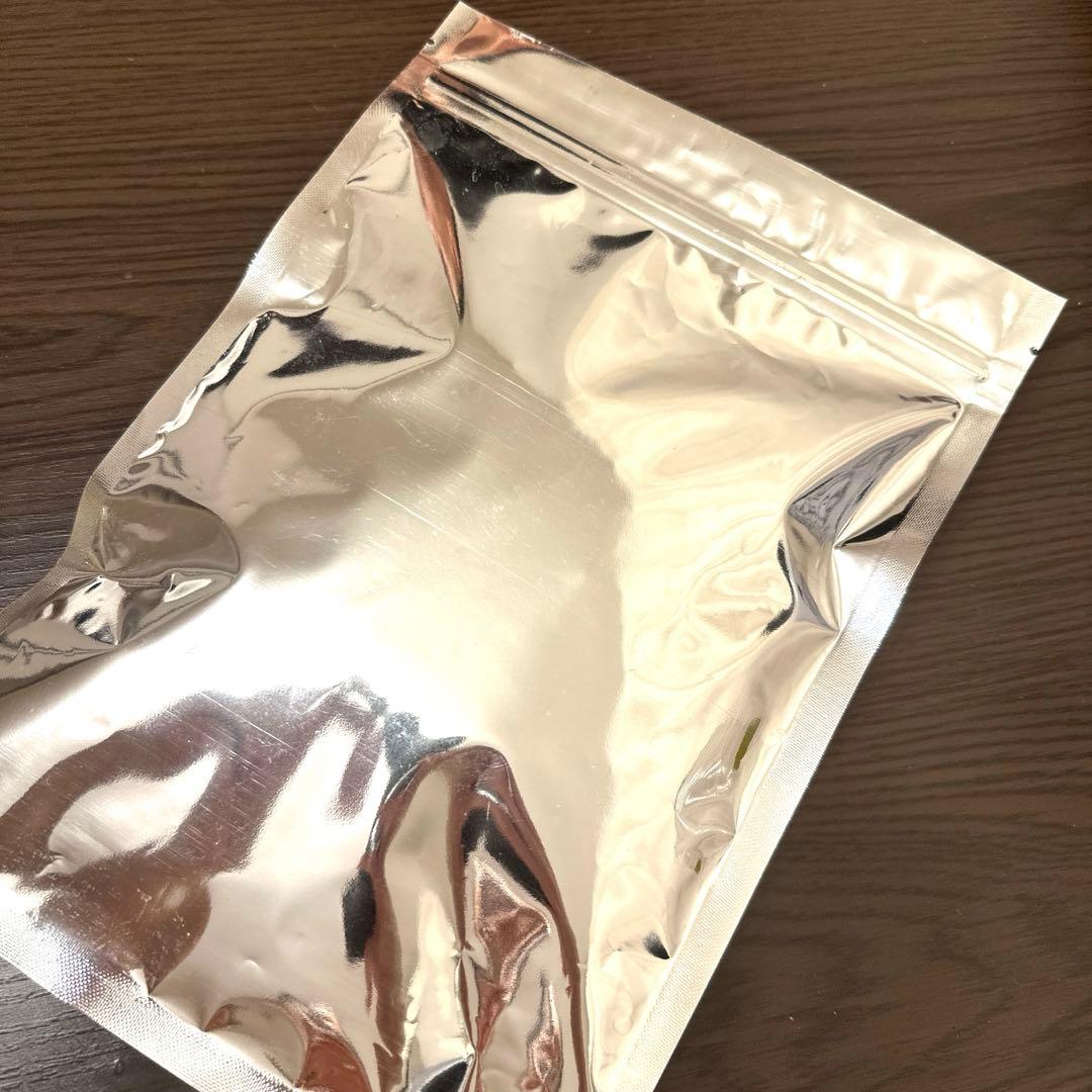 BELLA Big シュシュ キャメル 新品未開封 ヘアゴム　ヘアアクセサリー