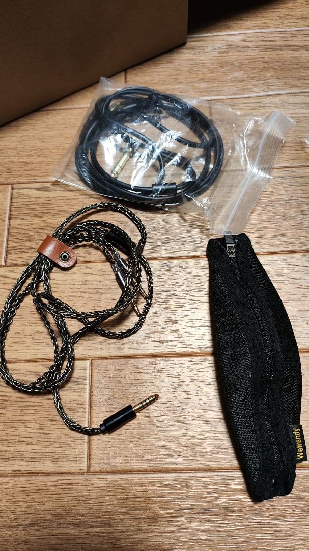 HIFIMAN SUNDARA Closedback 4.4mmケーブル他付属