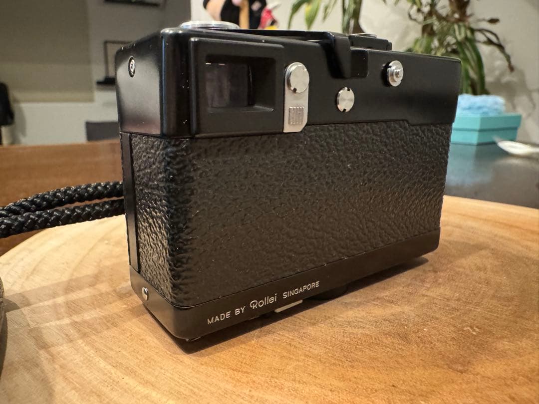 Rollei 35 SE コンパクトフィルムカメラ