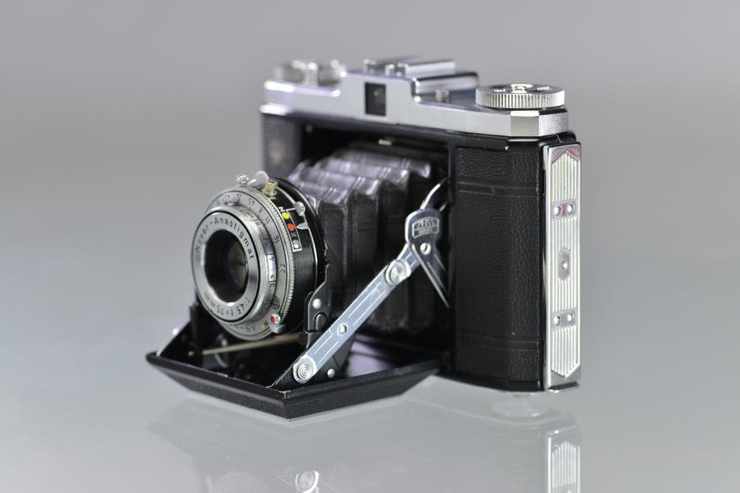 Carl Zeiss Ikon 523/16 中判フィルムカメラ
