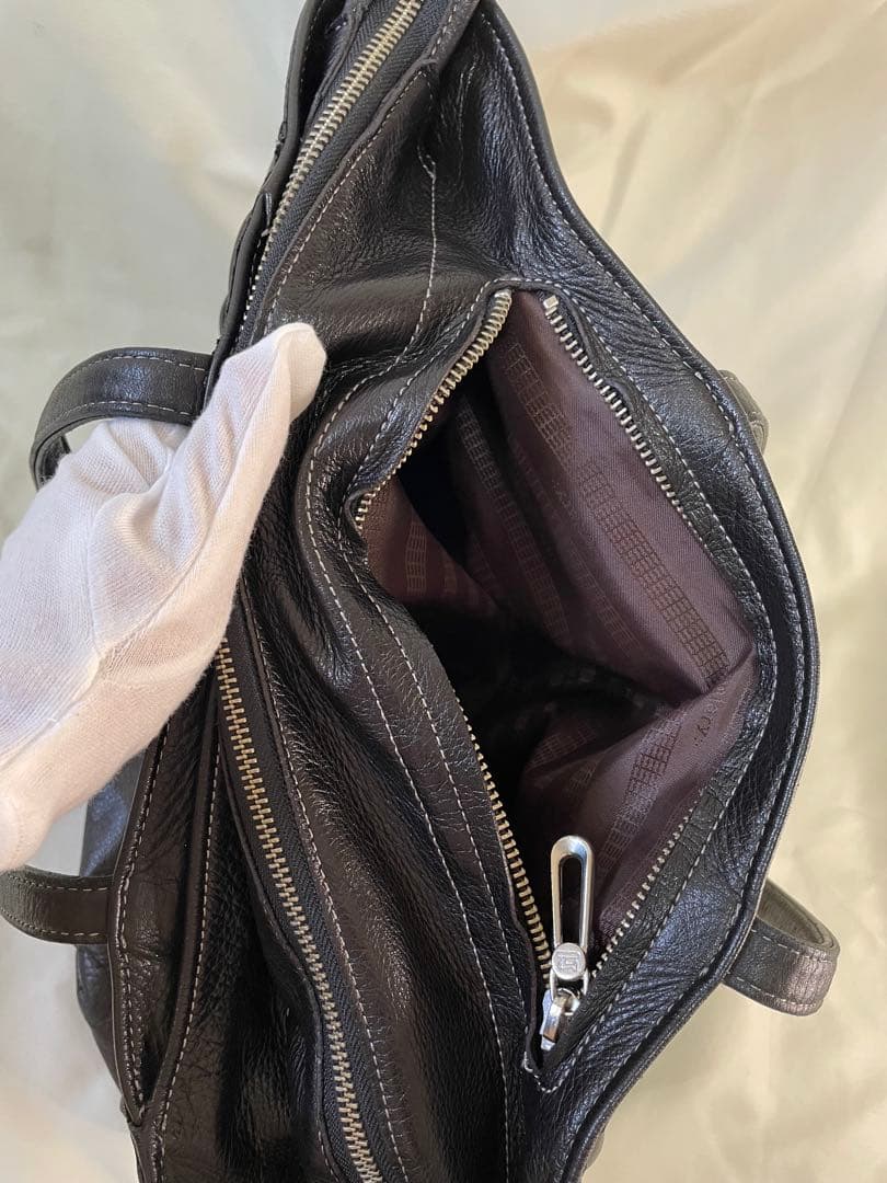 【美品】aniary 黒レザー　トートバッグ 外側ポケット付き　肩掛け　A4