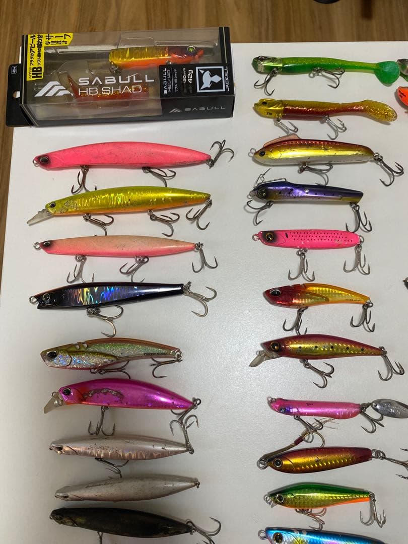 シーバスルアーまとめ売り100個以上　スピニングリールストラディック4000XG