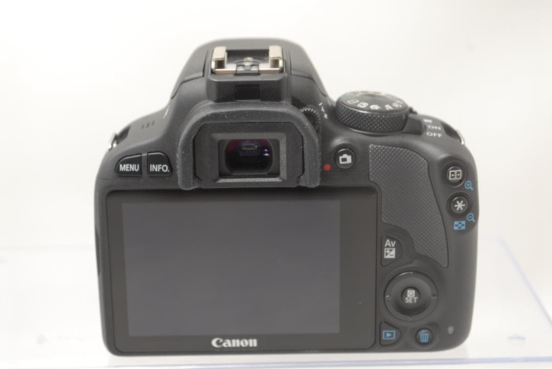 ☘️極上品✨高速AF✨スマホ転送☘️Canon kiss X7 超望遠ダブル