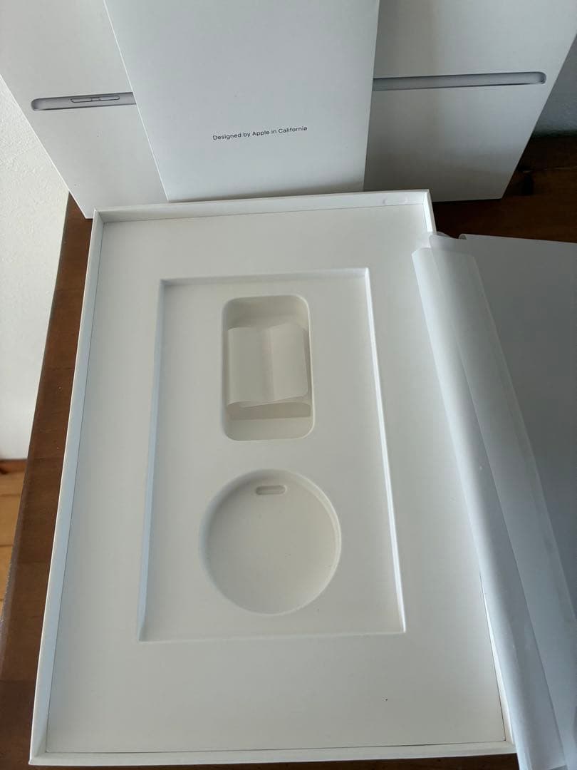 Apple iPad 第９世代　Wi-Fi 64GB シルバー