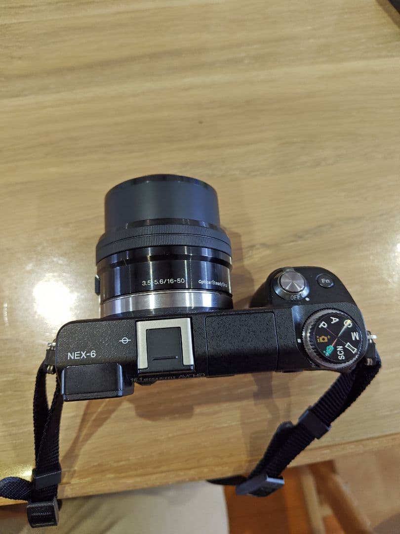 SONY NEX-6 レンズ16-50mm・マクロレンズ付