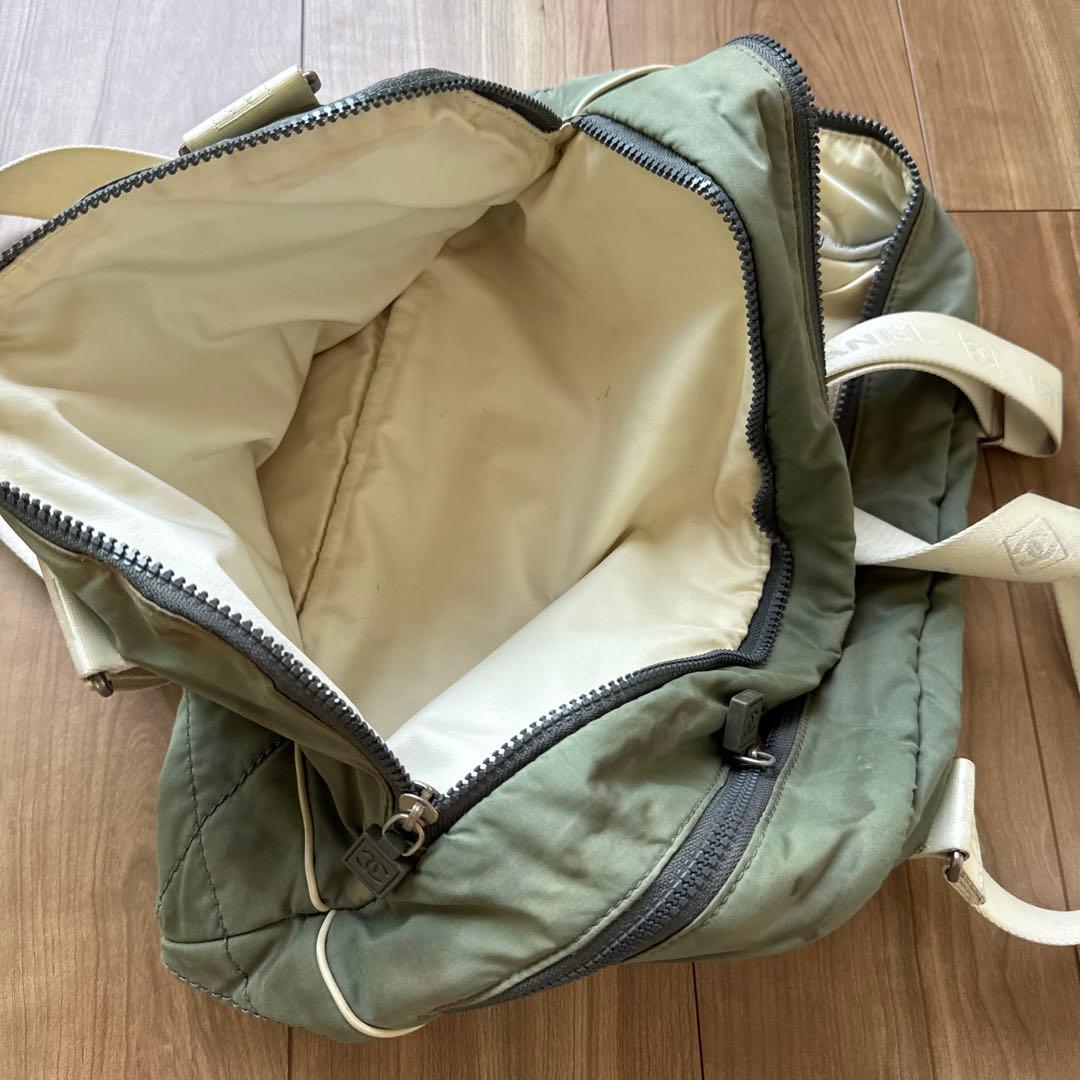 CHANEL シャネル　ボストンバッグ　カーキ