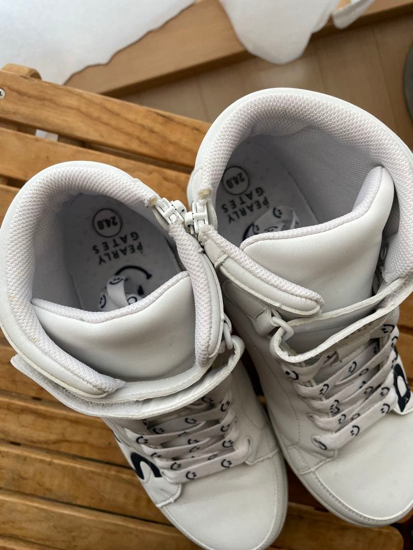 PEARLY GATES 24ハイカットスニーカー ホワイト