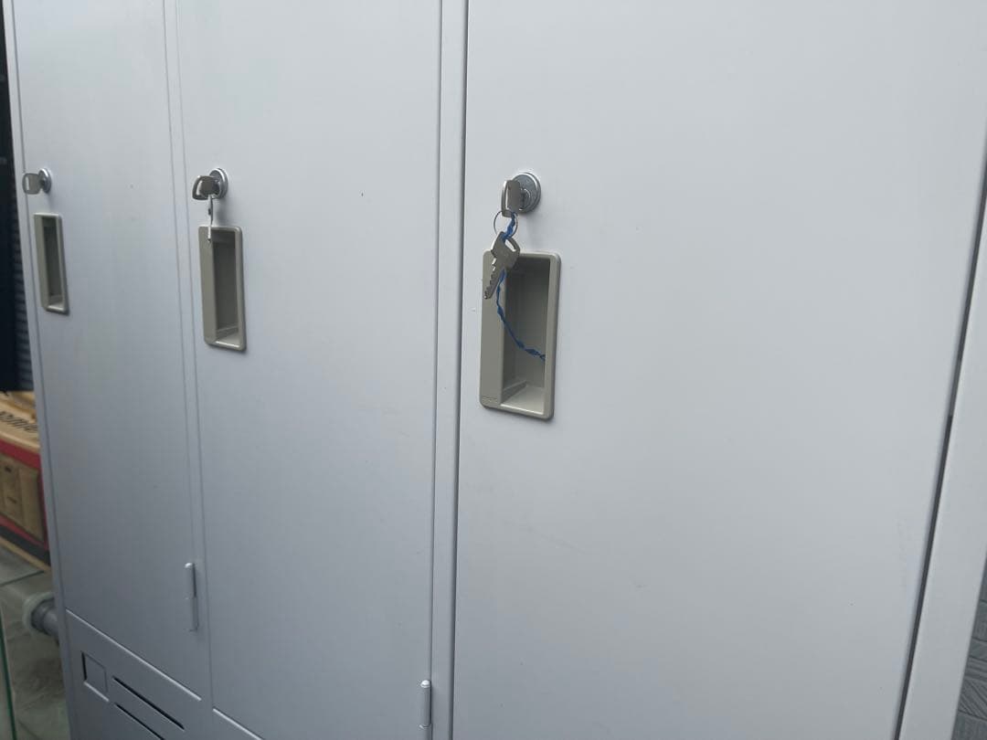 エディー　コクヨ　 ロッカー　6人　幅900高さ1790奥行き515mm