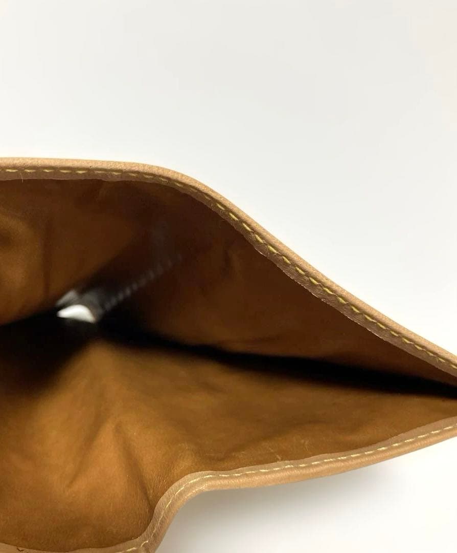 未使用エトロ ETRO 二つ折り財布 ウォレット 長財布 PVC レザー 総柄