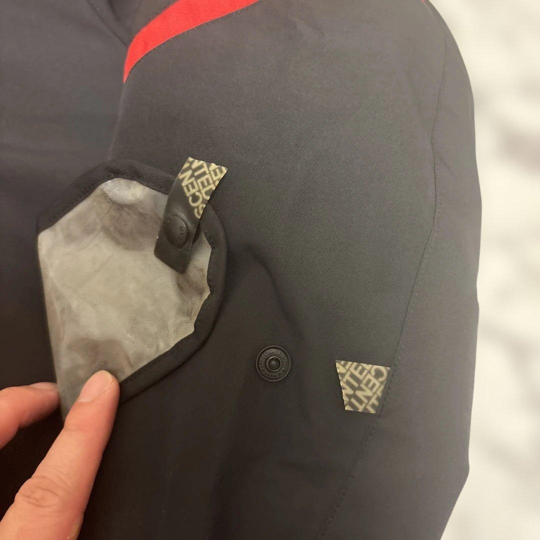 DESCENTE　スノボ/スキーウェア　Mサイズ